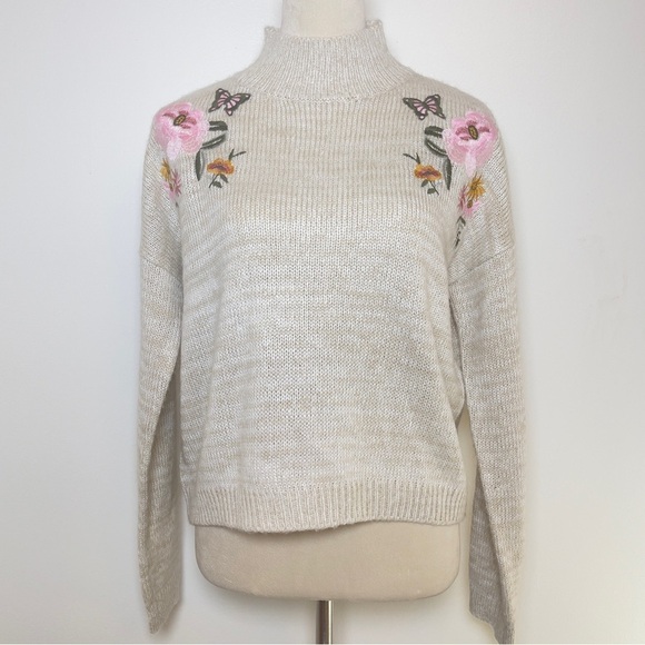 RDG Global Sweaters - Cream Embroidered Floral Butterfly Sweater Mock Neck Pullover Women’s Size Large